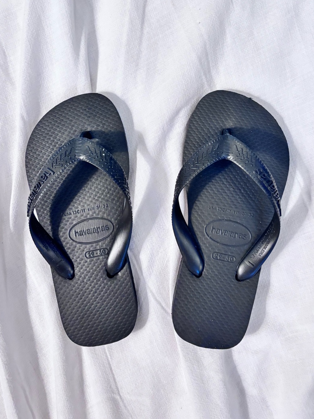 Kids 13C Havaianas Classic Flip Flops in Black